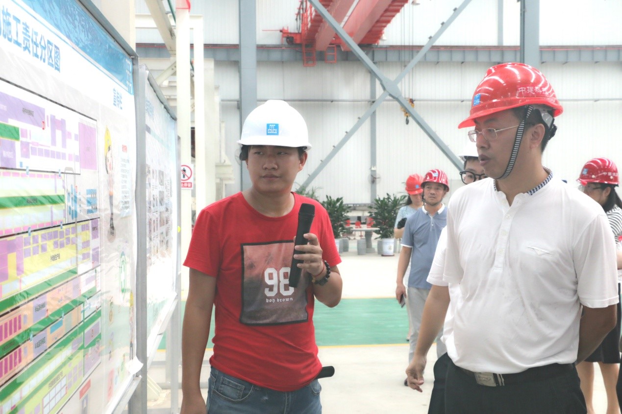 陜建投資集團總經理張朝輝赴武漢綠色建筑產業(yè)園調研