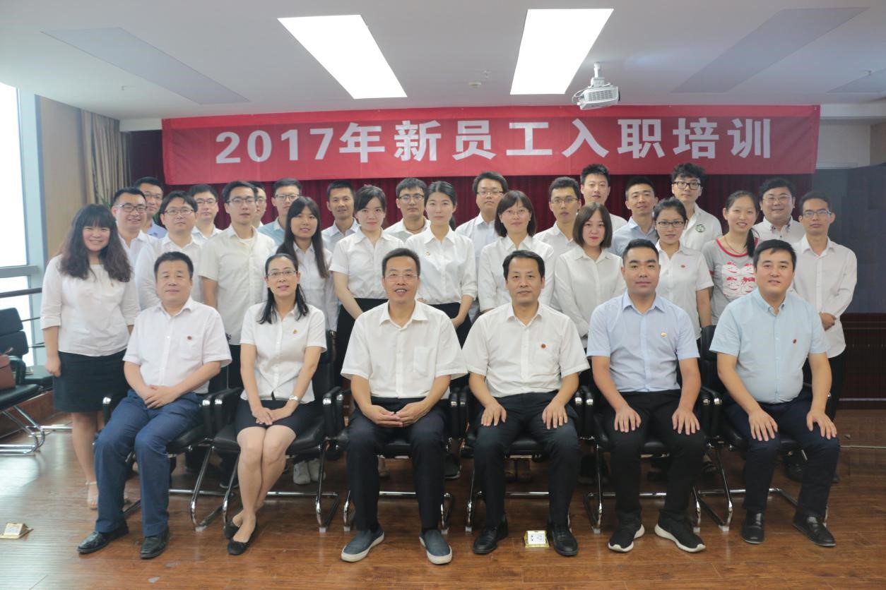 唯有青年多壯志，敢與產投共發(fā)展