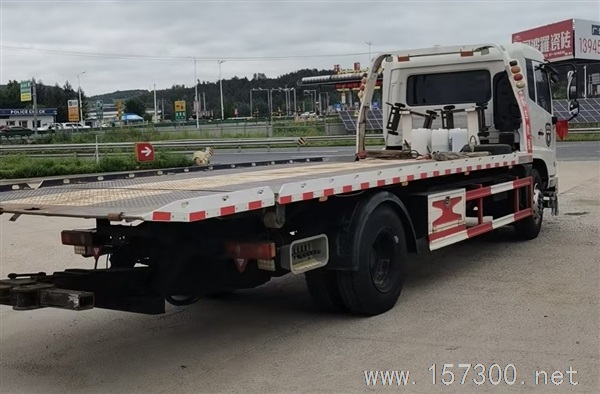 道路拖車救援